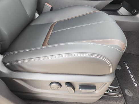 New 2026 Nissan Armada SL image 22