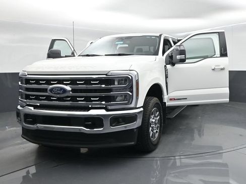 Used 2024 Ford F250 Lariat w/ Lariat Ultimate Package AWD/4WD image 64