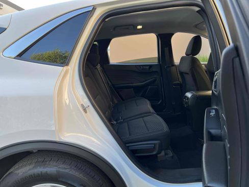 Used 2024 Ford Escape Active image 30