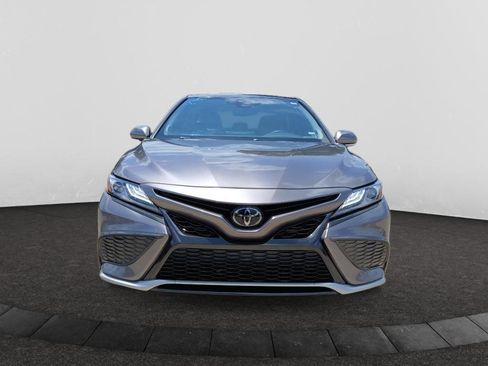 Used 2021 Toyota Camry XSE FWD image 2