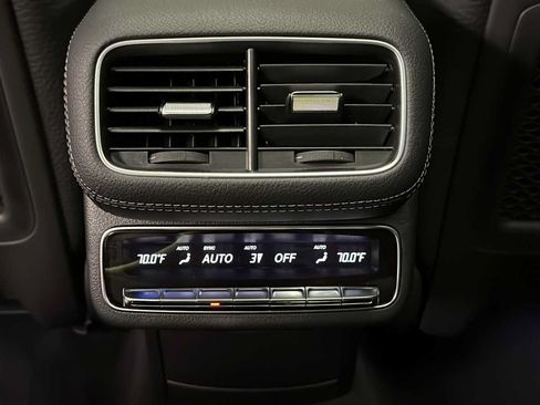 New 2026 Mercedes-Benz GLS 580 4MATIC image 28