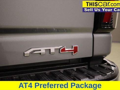 Used 2024 GMC Sierra 2500 AT4 w/ AT4 Premium Plus Package AWD/4WD image 16
