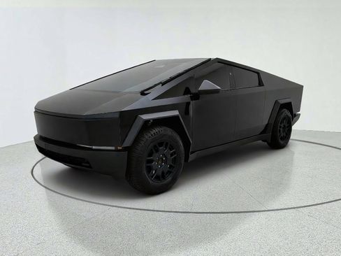 Used 2025 Tesla Cybertruck 2WD Crew Cab image 1