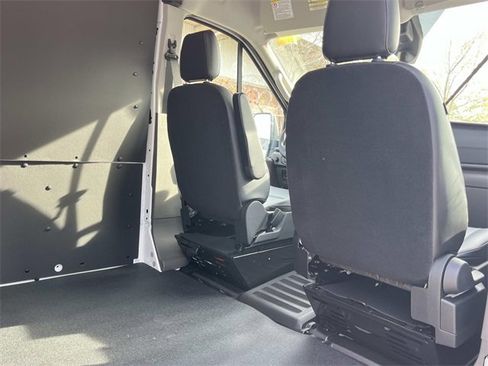 New 2025 Ford Transit 250 148 Medium Roof w/ Load Area Protection Package image 22