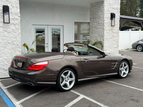 Used 2016 Mercedes-Benz SL 400 image 17