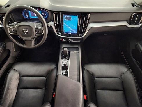 Used 2024 Volvo S60 B5 Core image 4