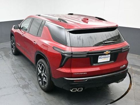 New 2026 Chevrolet Traverse High Country w/ LPO, Floor Liner Package FWD image 39