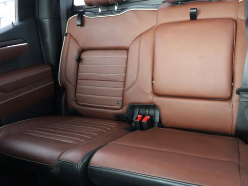 Certified 2024 GMC Sierra 1500 Denali Ultimate image 13