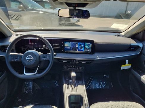 New 2026 Nissan Kicks SV w/ SV Premium Package FWD image 21