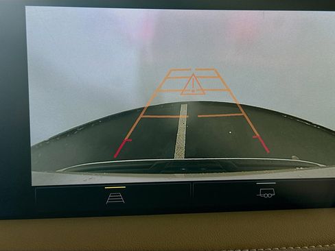 Used 2023 Chevrolet Tahoe Premier image 23