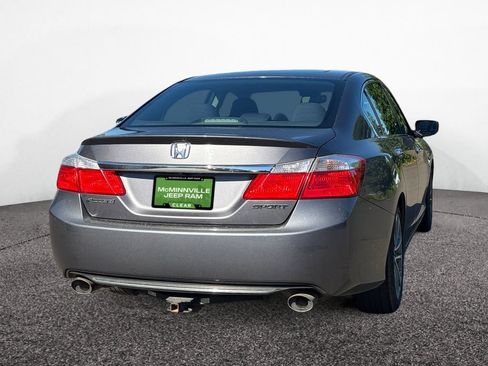 Used 2015 Honda Accord Sport image 5