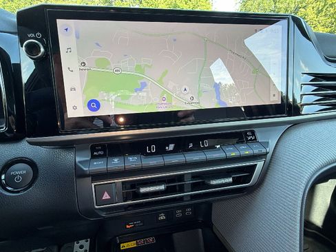 Used 2026 Toyota Camry SE w/ Multimedia Upgrade Package FWD image 32