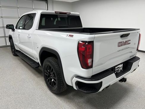 Used 2025 GMC Sierra 1500 Elevation w/ Preferred Package AWD/4WD image 8