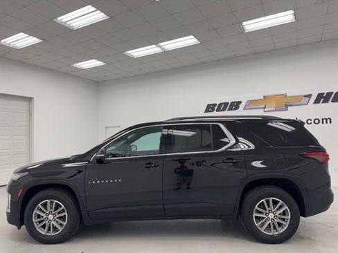 Used 2023 Chevrolet Traverse LT w/ LPO, Floor Liner Package image 8