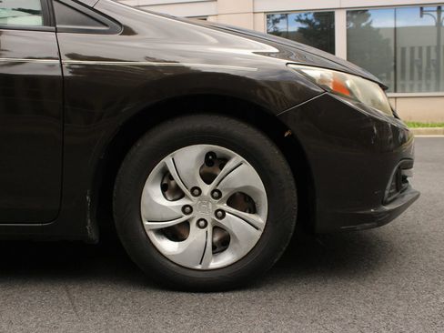 Used 2014 Honda Civic LX image 4