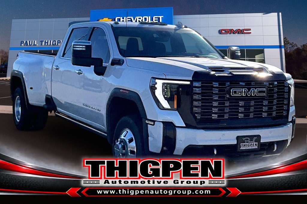 Used 2025 GMC Sierra 3500 Denali Ultimate AWD/4WD image 1