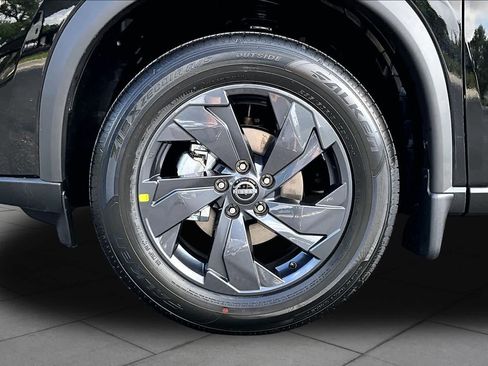 New 2026 Nissan Rogue SV FWD image 11