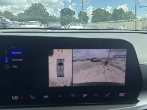 Used 2024 Chevrolet Traverse LT w/ LPO, Floor Liner Package FWD image 37
