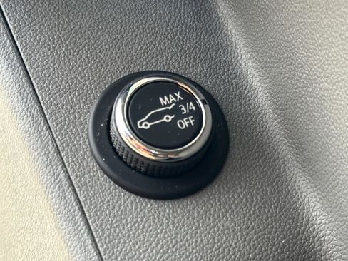 Used 2020 Cadillac XT5 Premium Luxury image 24