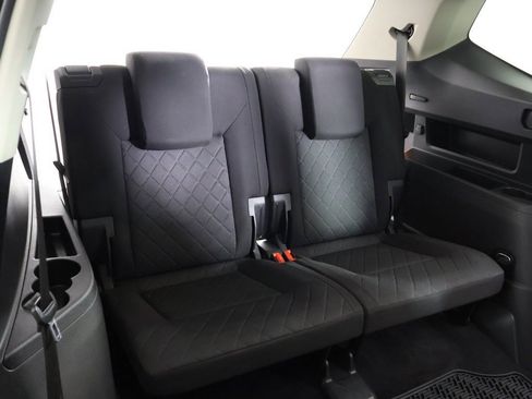 Used 2018 Volkswagen Atlas Launch Edition image 32