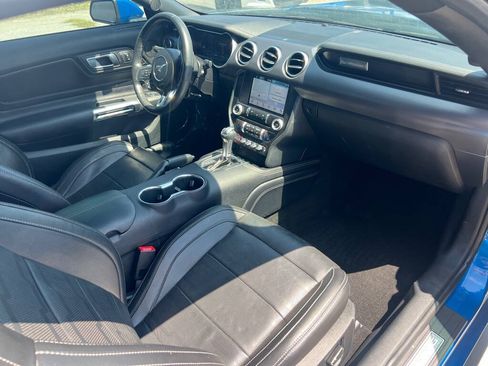 Used 2019 Ford Mustang Premium w/ Equipment Group 201A RWD image 10