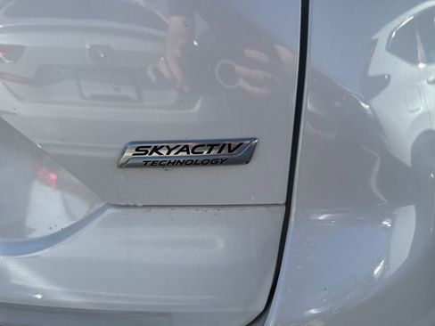 Used 2018 MAZDA CX-5 Touring w/ Preferred Equipment Package image 6