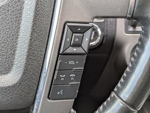 Used 2017 Ford Expedition Platinum RWD image 31