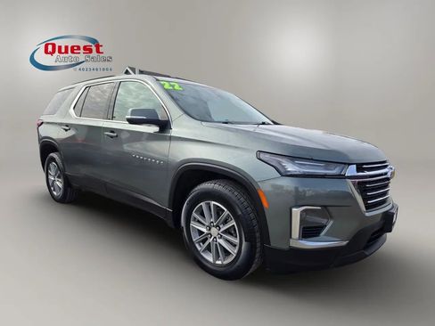 Used 2022 Chevrolet Traverse LT AWD/4WD image 1