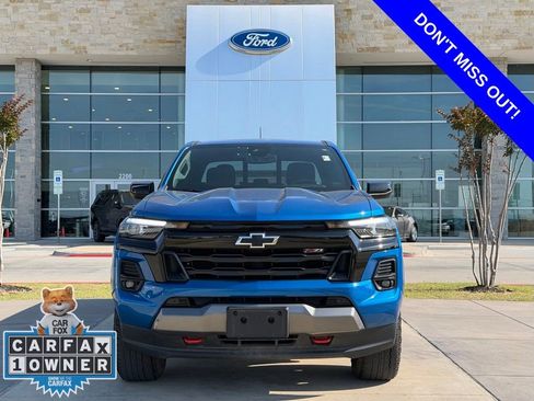 Used 2023 Chevrolet Colorado Z71 w/ Z71 Convenience Package 2 AWD/4WD image 2