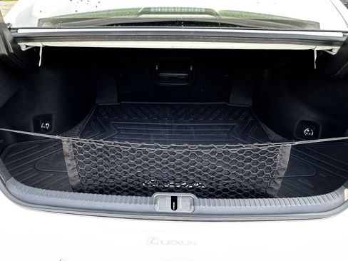 Used 2022 Lexus ES 350 w/ Premium Package FWD image 10