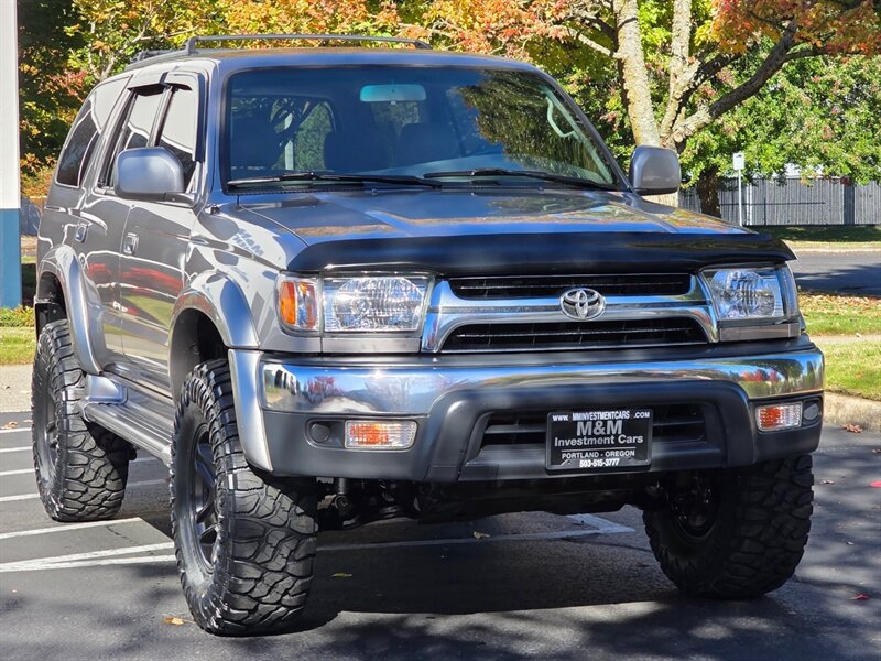 Used 2001 Toyota 4Runner SR5 AWD/4WD image 2