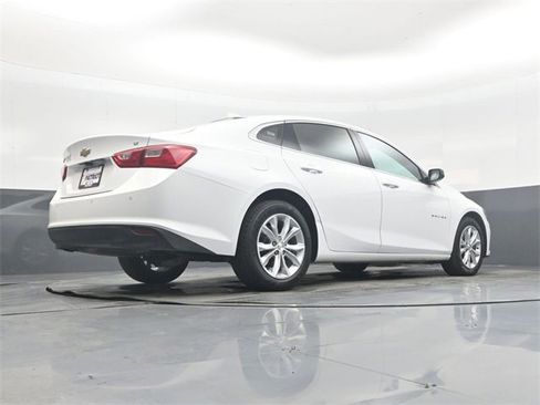 Used 2024 Chevrolet Malibu LT image 39