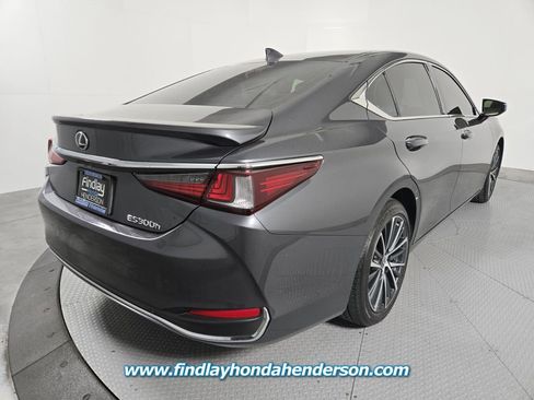 Used 2024 Lexus ES 300h w/ Premium Package FWD image 6