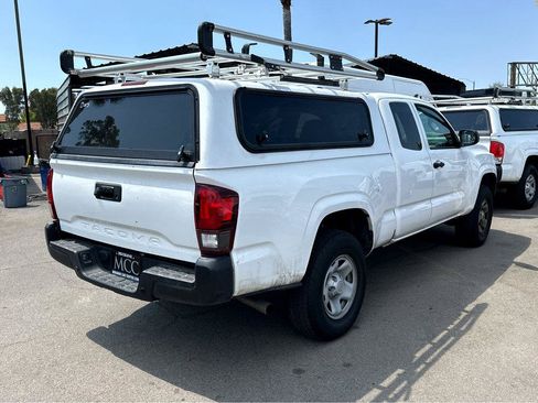 Used 2023 Toyota Tacoma SR RWD image 6