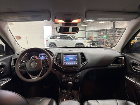 Used 2022 Jeep Cherokee Latitude Lux image 23