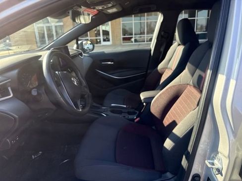 Used 2024 Toyota Corolla SE image 8