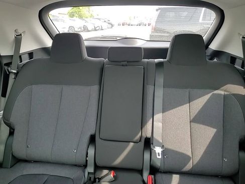 New 2025 Hyundai Ioniq 5 SE image 25