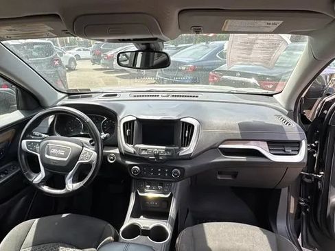 Used 2020 GMC Terrain SLE FWD image 12