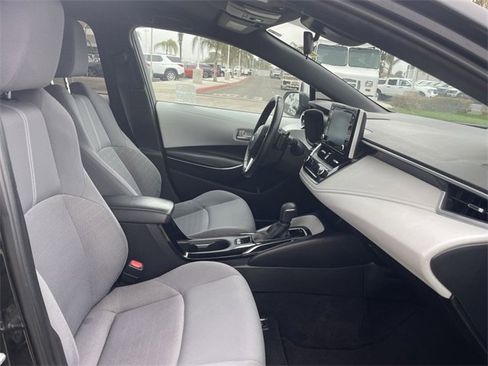 Used 2021 Toyota Corolla SE image 27