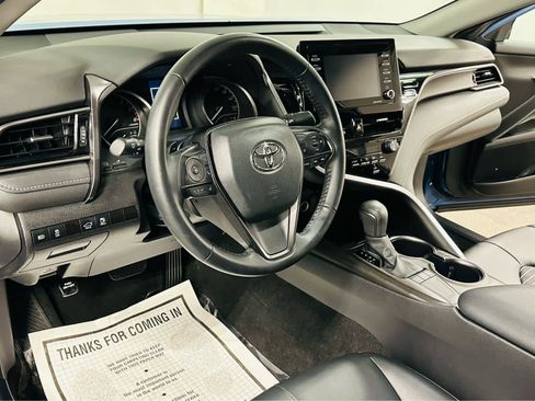 Certified 2023 Toyota Camry SE w/ Convenience Package image 10