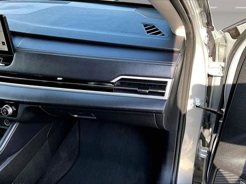 Used 2025 Mitsubishi Outlander ES image 26