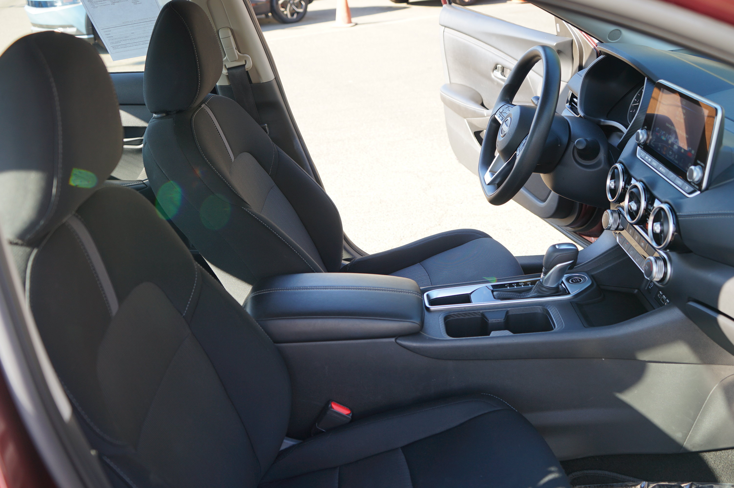 Used 2024 Nissan Sentra SV FWD image 24