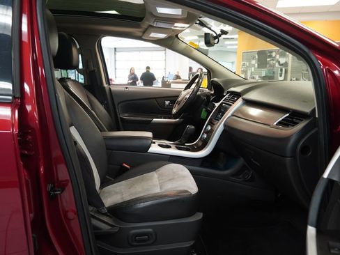 Used 2013 Ford Edge SEL FWD image 28