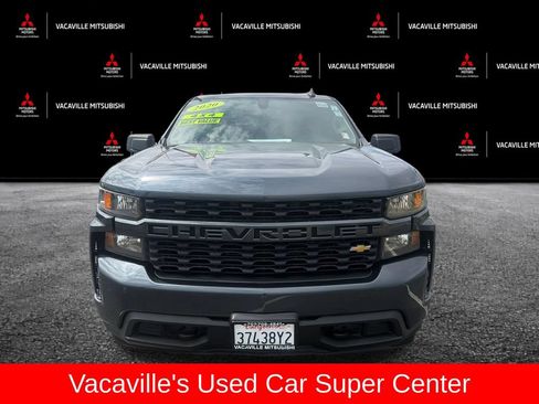 Used 2020 Chevrolet Silverado 1500 Custom w/ Custom Value Package AWD/4WD image 8