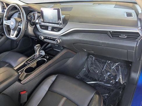 Used 2025 Nissan Altima 2.5 SR image 21