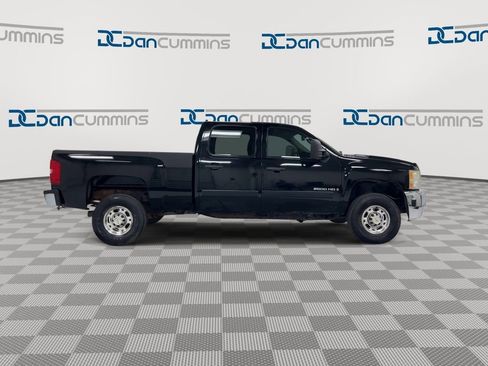 Used 2007 Chevrolet Silverado 2500 LT w/ 2LT Convenience Package AWD/4WD image 9