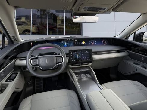 New 2026 Lincoln Nautilus Premier AWD/4WD image 9
