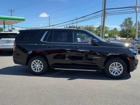 Used 2023 Chevrolet Tahoe LS AWD/4WD image 9