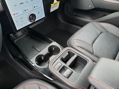 Used 2025 Ford Mustang Mach-E Premium w/ Sport Appearance Package image 27