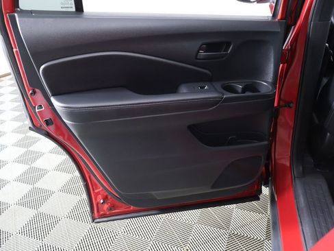 Used 2023 Honda Passport EX-L image 25